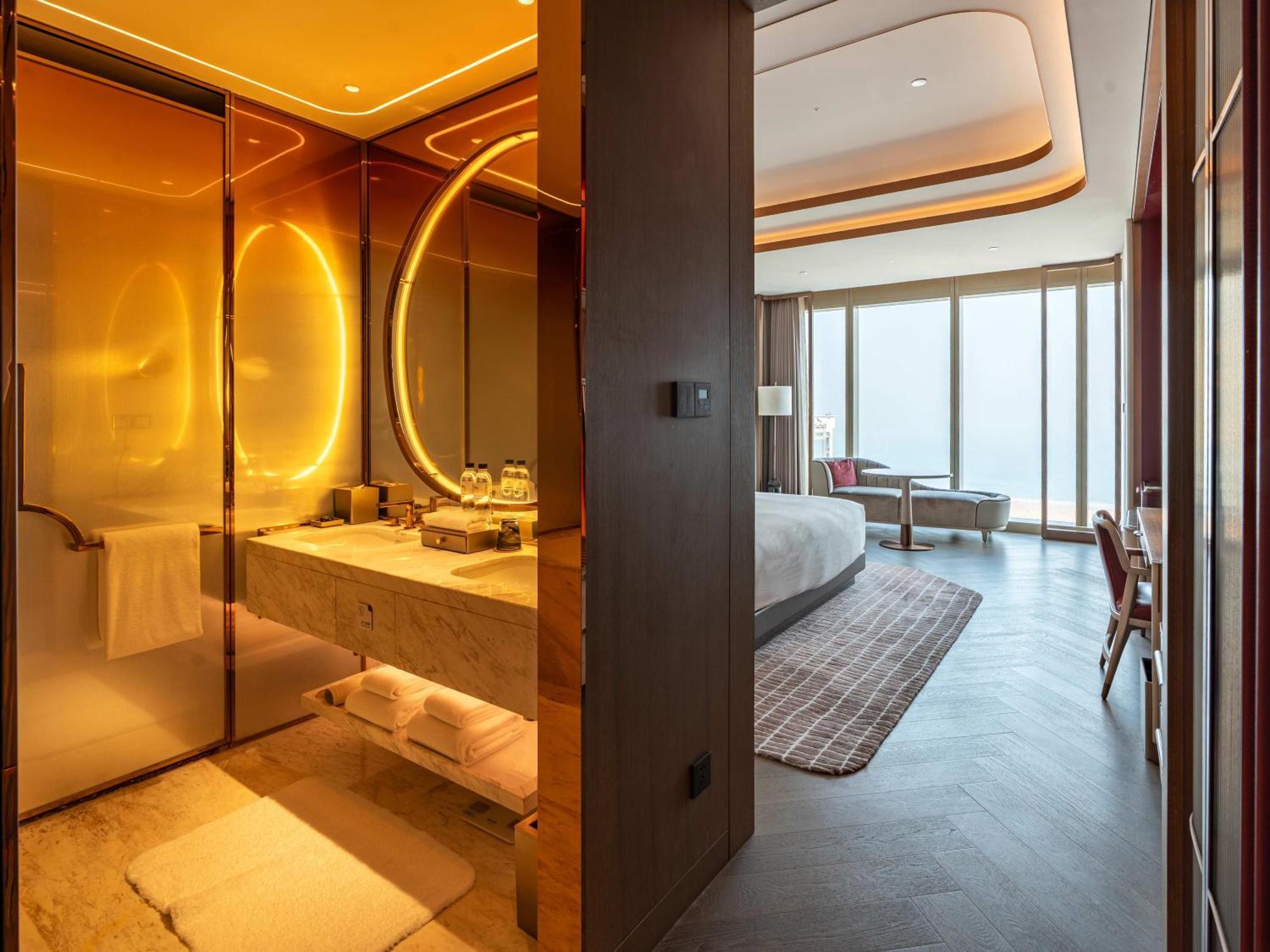 Mgm Qingdao Exterior foto